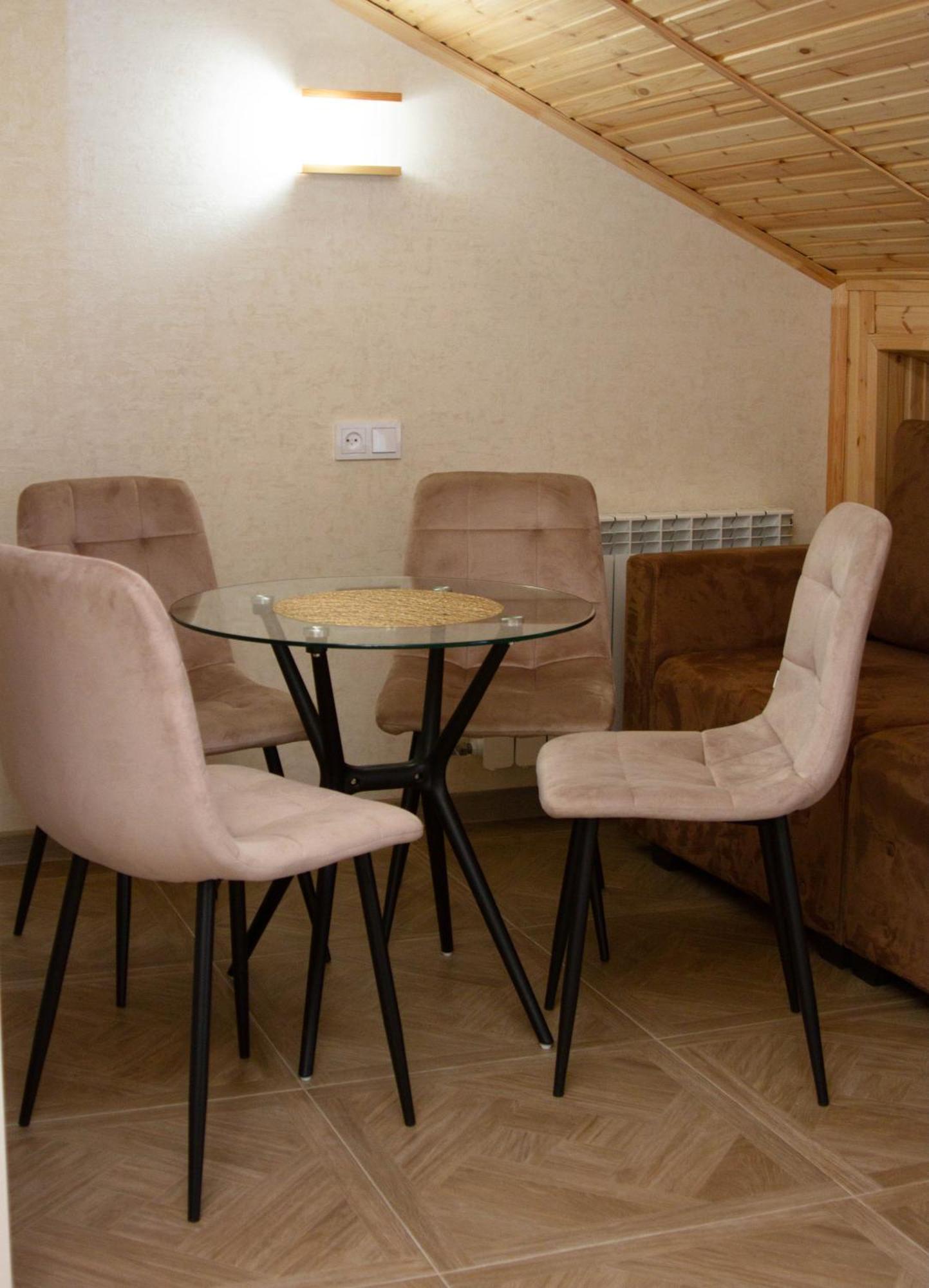 Chief Hotel Γκιουμρί Εξωτερικό φωτογραφία